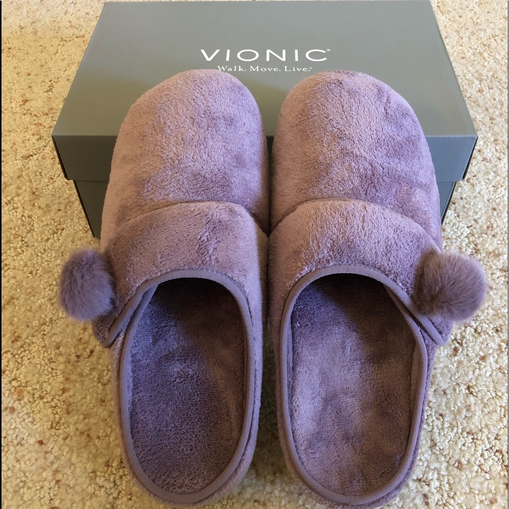 Vionic Slippers